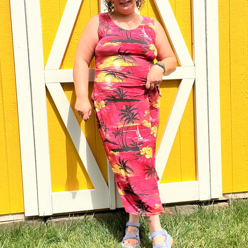 Vintage y2k slinky stretchy tropical print plus size midi dress